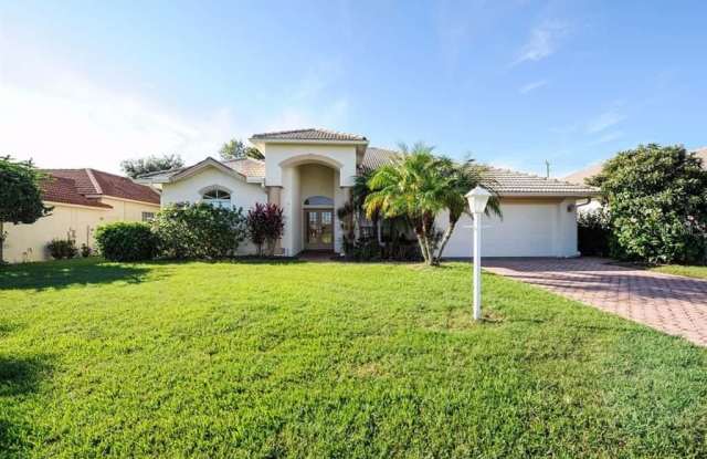 3718 72ND TERRACE E - 3718 72nd Terrace East, Manatee County, FL 34243
