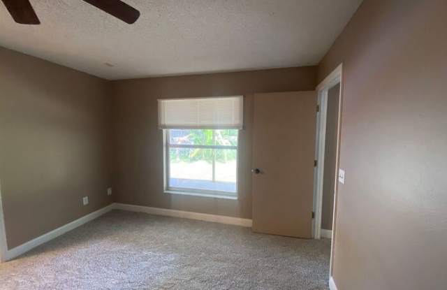 14050 Ithaca Way Gallery 4