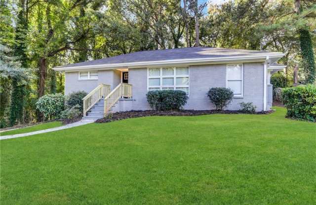 2755 Rockcliff Road SE Gallery 3