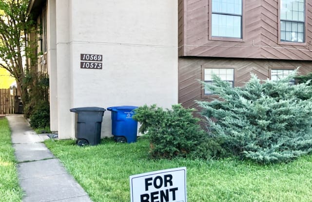 10573 Starcrest Dr - 10573 Starcrest Drive, San Antonio, TX 78217