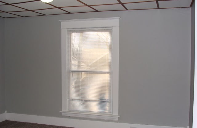763 Coit Ave NE Gallery 3