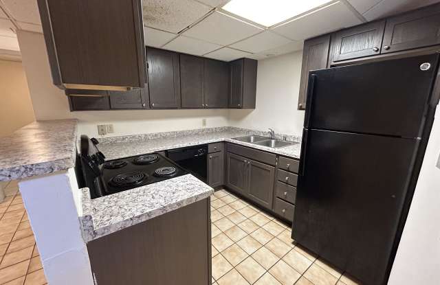115 E Gorham - Unit 4 photos photos