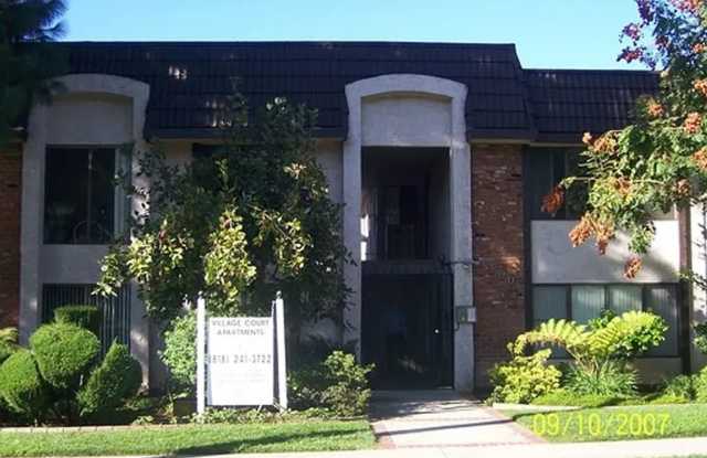 Village Court Apartments Gallery 3