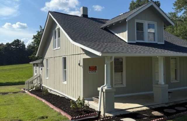 2987 Old Greensboro Road photos photos