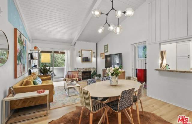 6425 Green Valley Cir Gallery 2