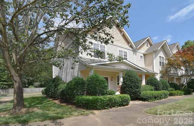 11315 Dundarrach Lane Gallery 1