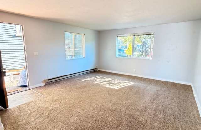 2-Bedroom 1.5-Bathroom 2-Story Townhouse Gallery 4