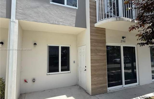 25743 SW 144th Ave photos photos