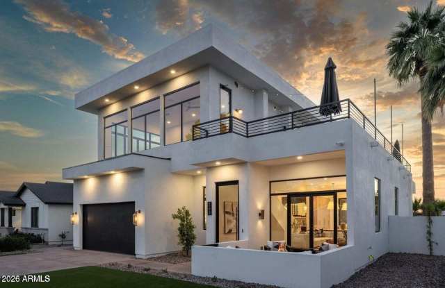 4120 N 44TH Place Gallery 2