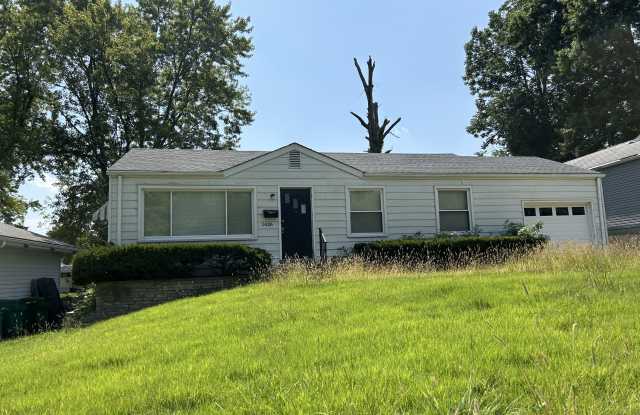 1426 Comet Drive photos photos