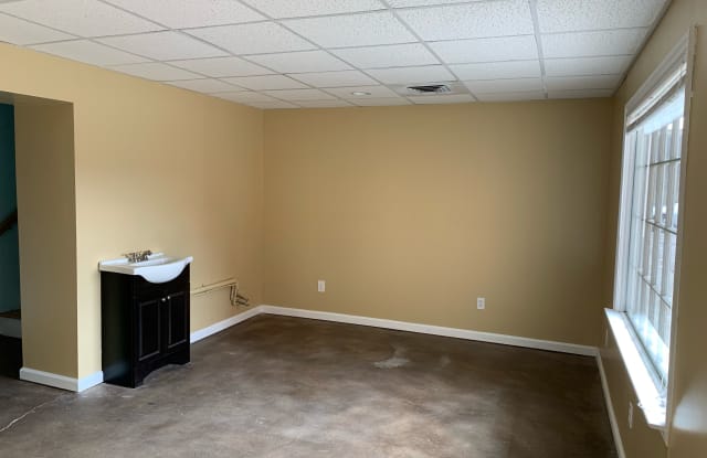 Inman Street East - 141 - 141 Inman Street East, Cleveland, TN 37311