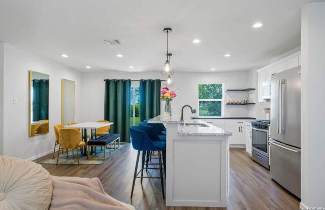 3634 Du Barry photos photos