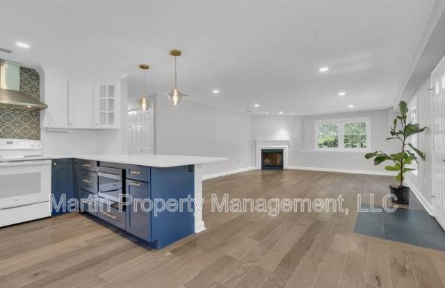 75 Page Road, Unit 1 - 75 Page Road, Bedford, MA 01730 75 Page Road, Unit 1 - 75 Page Road, Bedford, MA 01730