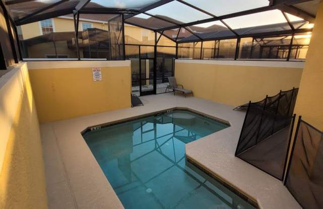 Fully Furnished 4 bed 3 bath with Pool in beautiful community Paradise palms photos photos