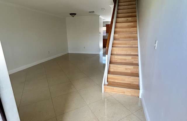 6435 Southwest 129th Place Gallery 2