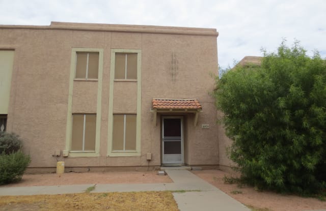 3303 W. Laurie Ln. - 3303 West Laurie Lane, Phoenix, AZ 85051