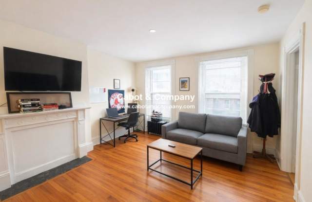 217 Newbury St. photos photos