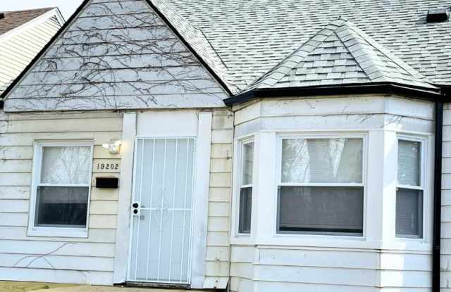 19202 Rogge St photos photos