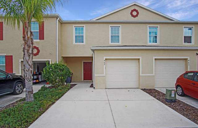 Townhome now available in Davenport! photos photos