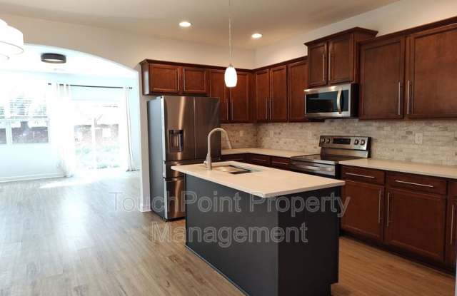 605 Lumber Ln Gallery 4