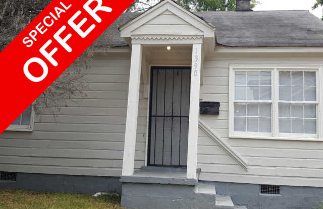 Welcome to 1390 Grand St! photos photos