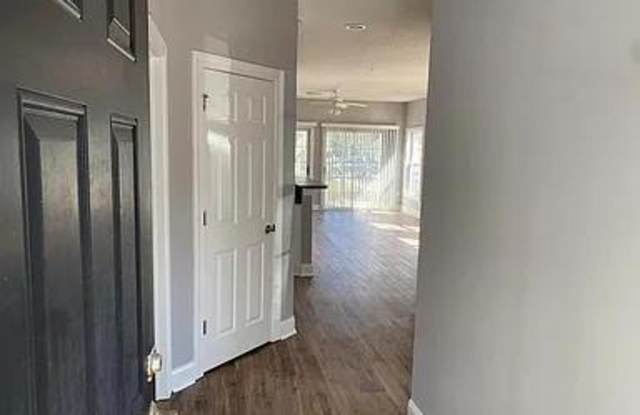 5034 Belleglen Ct Gallery 3