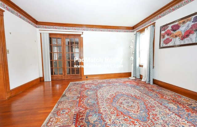 8 Verndale Rd. Gallery 2
