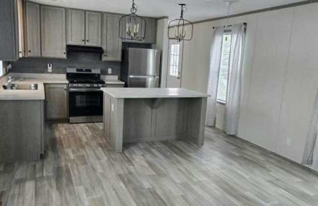 4912 Itasca Drive photos photos