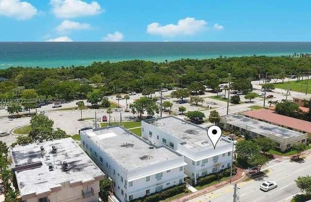 8415 Harding Ave photos photos