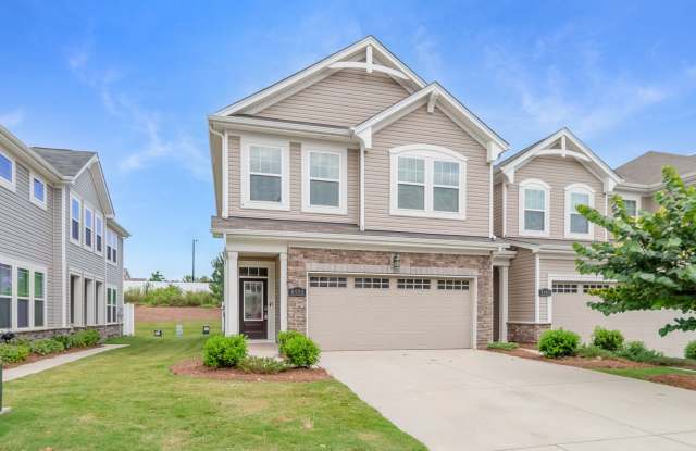 Modern Comfort, Effortless Living & Unbeatable Convenience in Northfield Crossing 3BR/2.5BA, 2 Car Garage Gallery 3