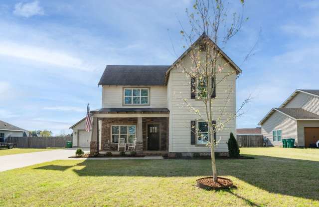 Spacious 4 Bed 4.5 Bath! Available July 15th! photos photos