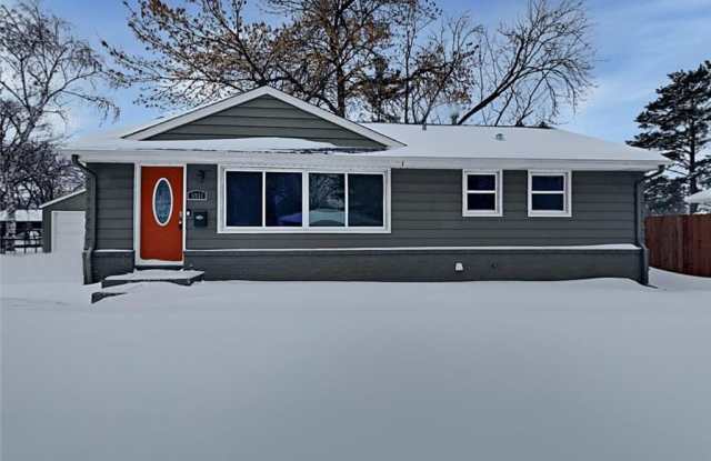 5931 Zenith Avenue N - 5931 Zenith Avenue North, Brooklyn Center, MN 55429