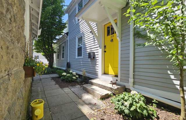 21 Lyman Street photos photos