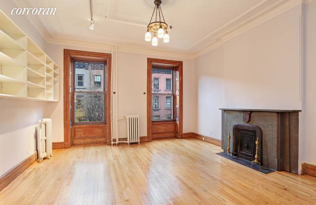 362 West 46th Street - 362 West 46th Street, New York City, NY 10036