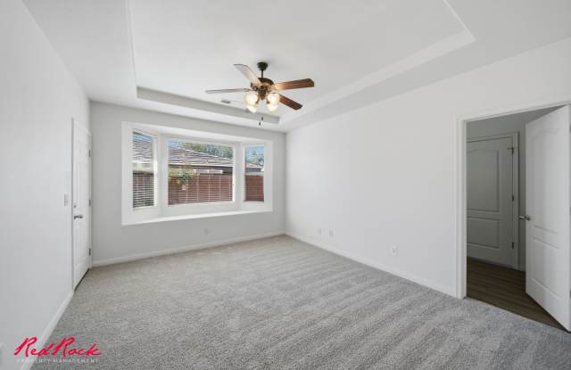 Pet Friendly 4 Bedroom Home! Gallery 3