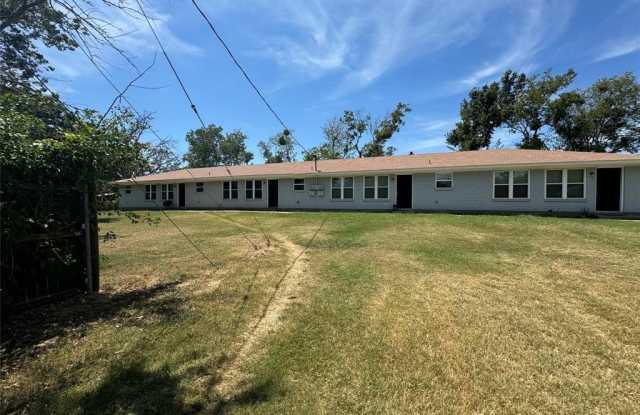 410 S College Drive photos photos