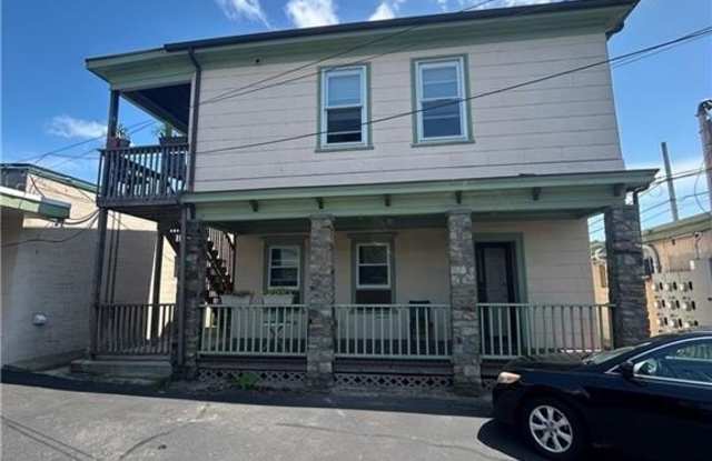 575 Main Street - 575 Main Street, Kent County, RI 02818