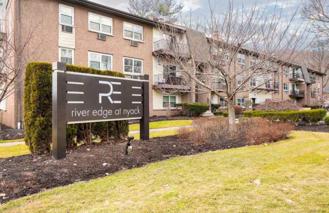 River Edge at Nyack Gallery 3
