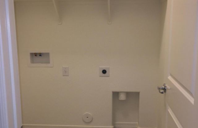 8517 E OSAGE Avenue Gallery 4