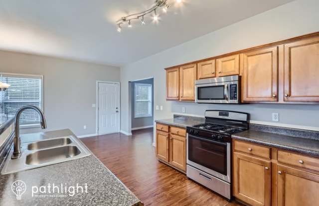 5292 Lexmark Circle Gallery 3