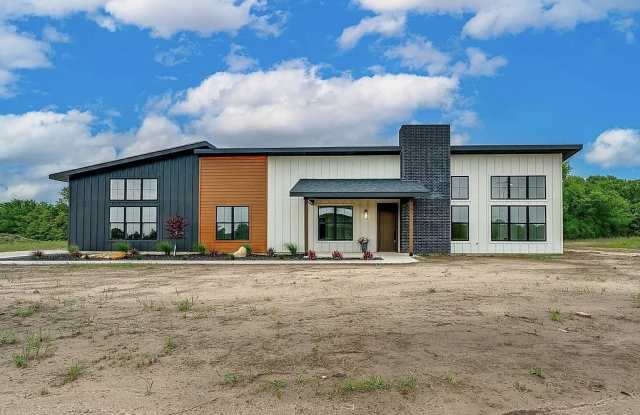 17466 County Road 3539 photos photos