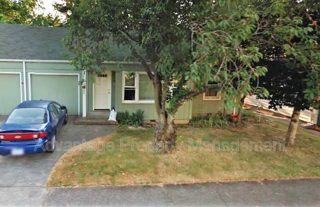 1011 NW 29th Street - 1011 Northwest 29th Street, Corvallis, OR 97330