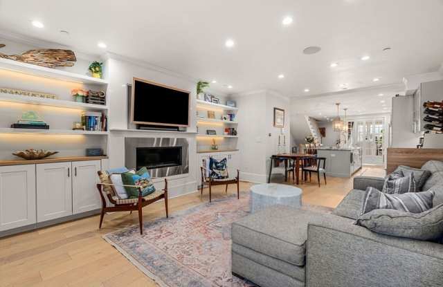 530 East Broadway Street 1 photos photos