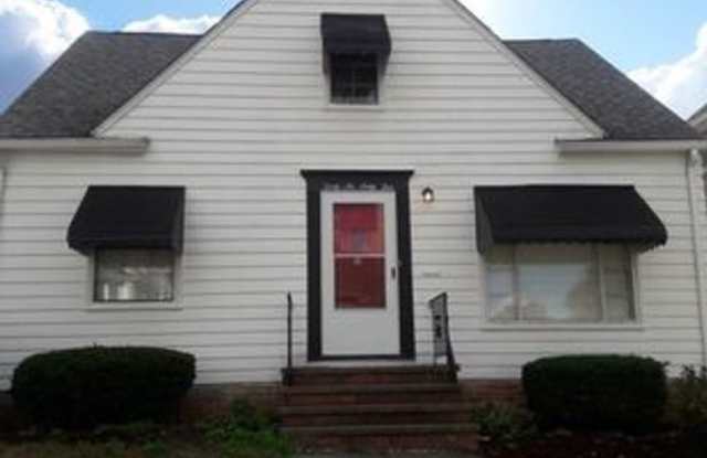garfield 3 bedroom - 4665 East 85th Street, Garfield Heights, OH 44125