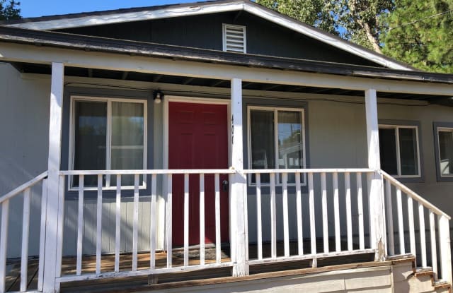 400 D St - 400 D Street, Dallesport, WA 98617
