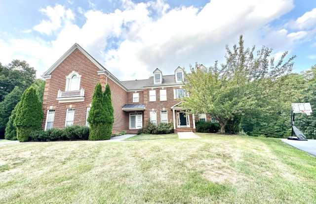 22454 PINE RIDGE COURT Gallery 3