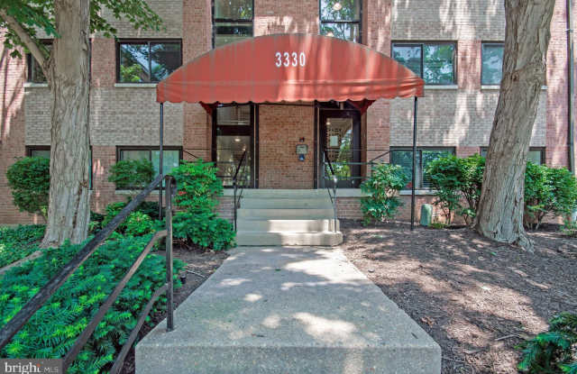 3330 S 28TH STREET - 3330 South 28th Street, Alexandria, VA 22302