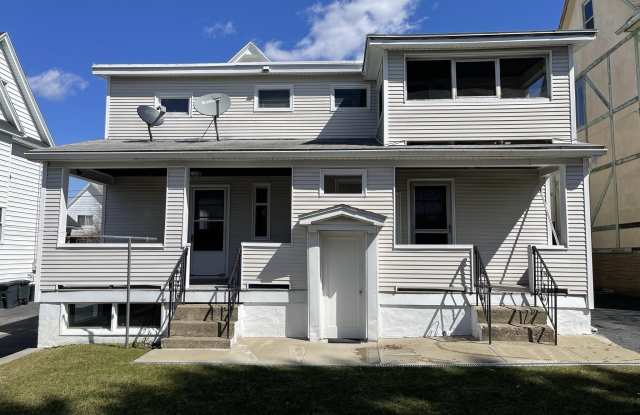 303 W Drinker Street photos photos