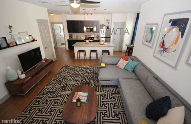 8000 W. Hwy 290 158485 Gallery 2