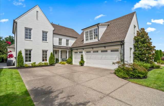 Unfurnished Luxury Home in Germantown with Lake Views  Wildlife photos photos